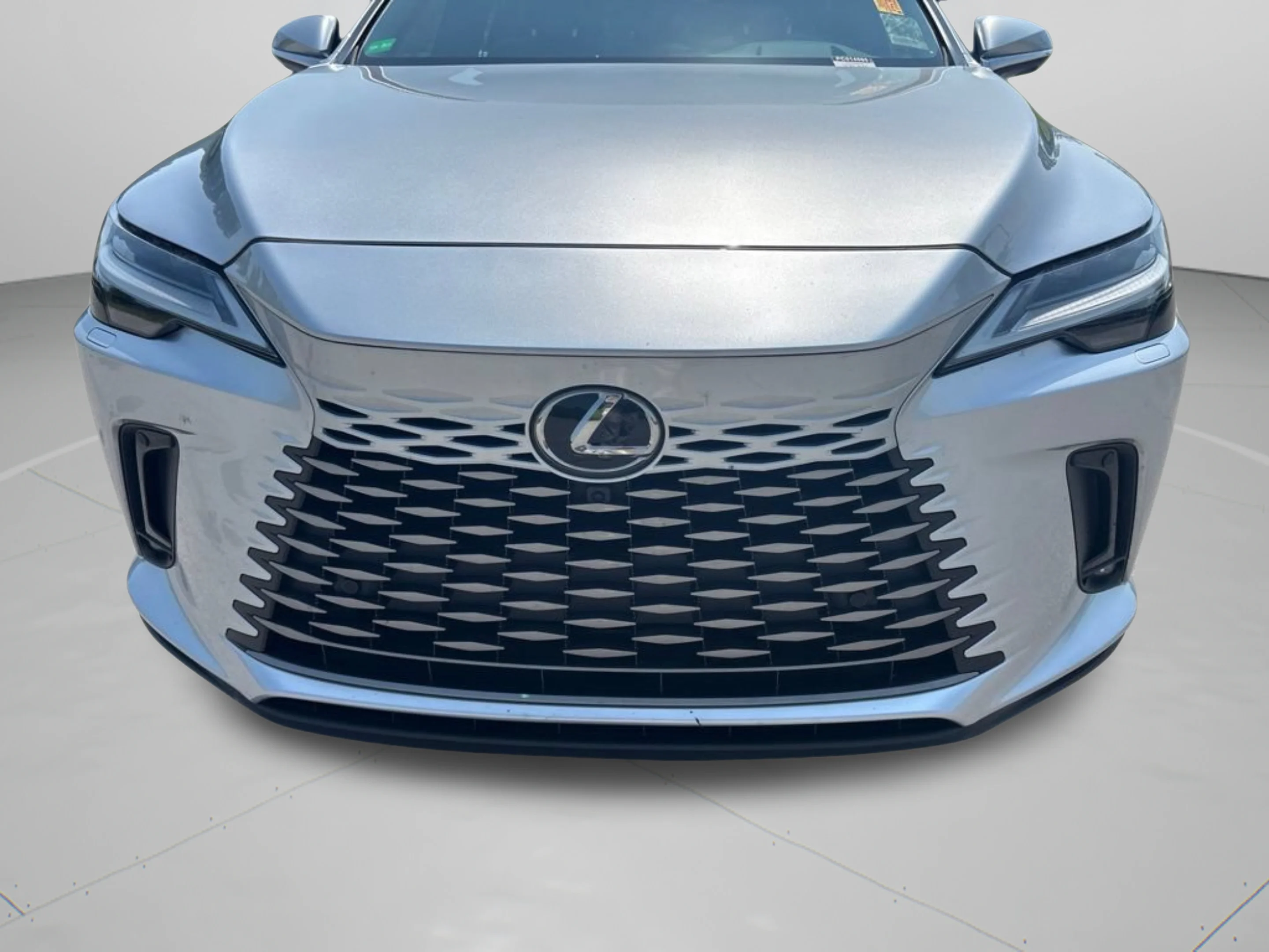 Used 2023 Iridium Lexus 350 Luxury image 32