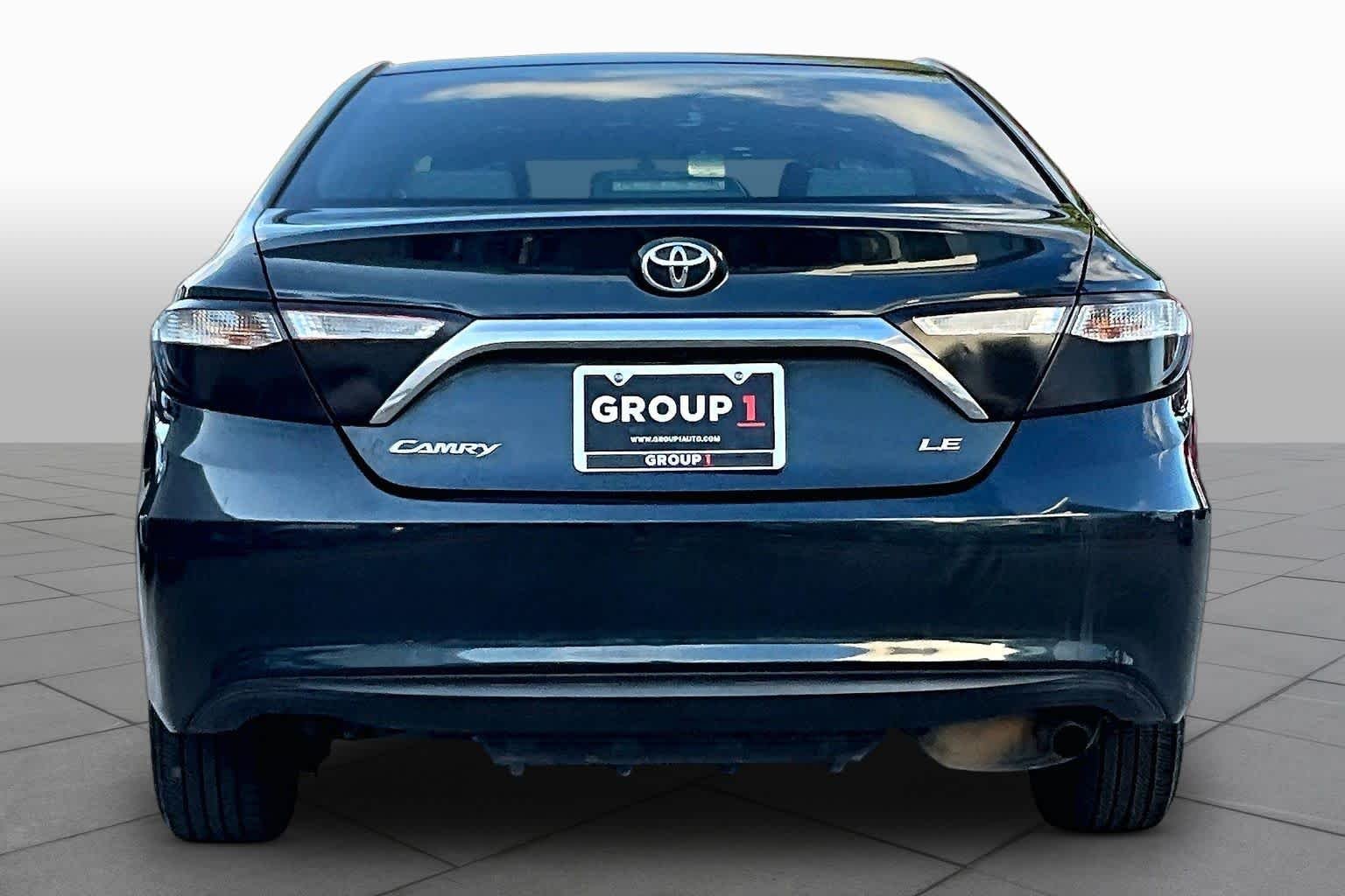 Used 2016 Cosmic Gray Mica Toyota LE image 5
