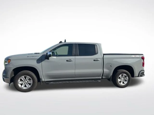 Used 2024 Gray Chevrolet LT image 2