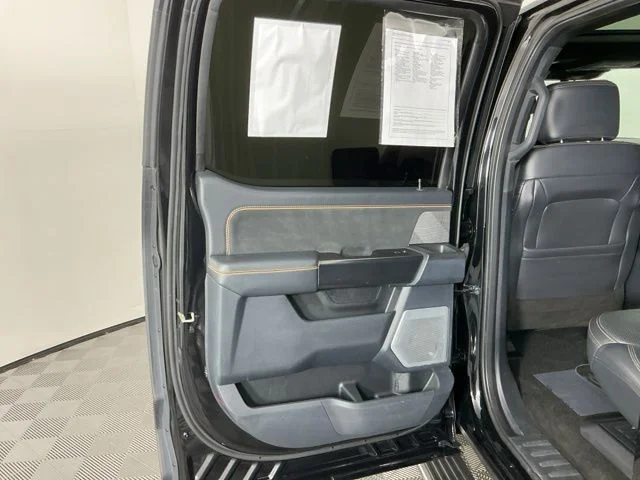 2022 Ford F-150 Platinum - Photo 32