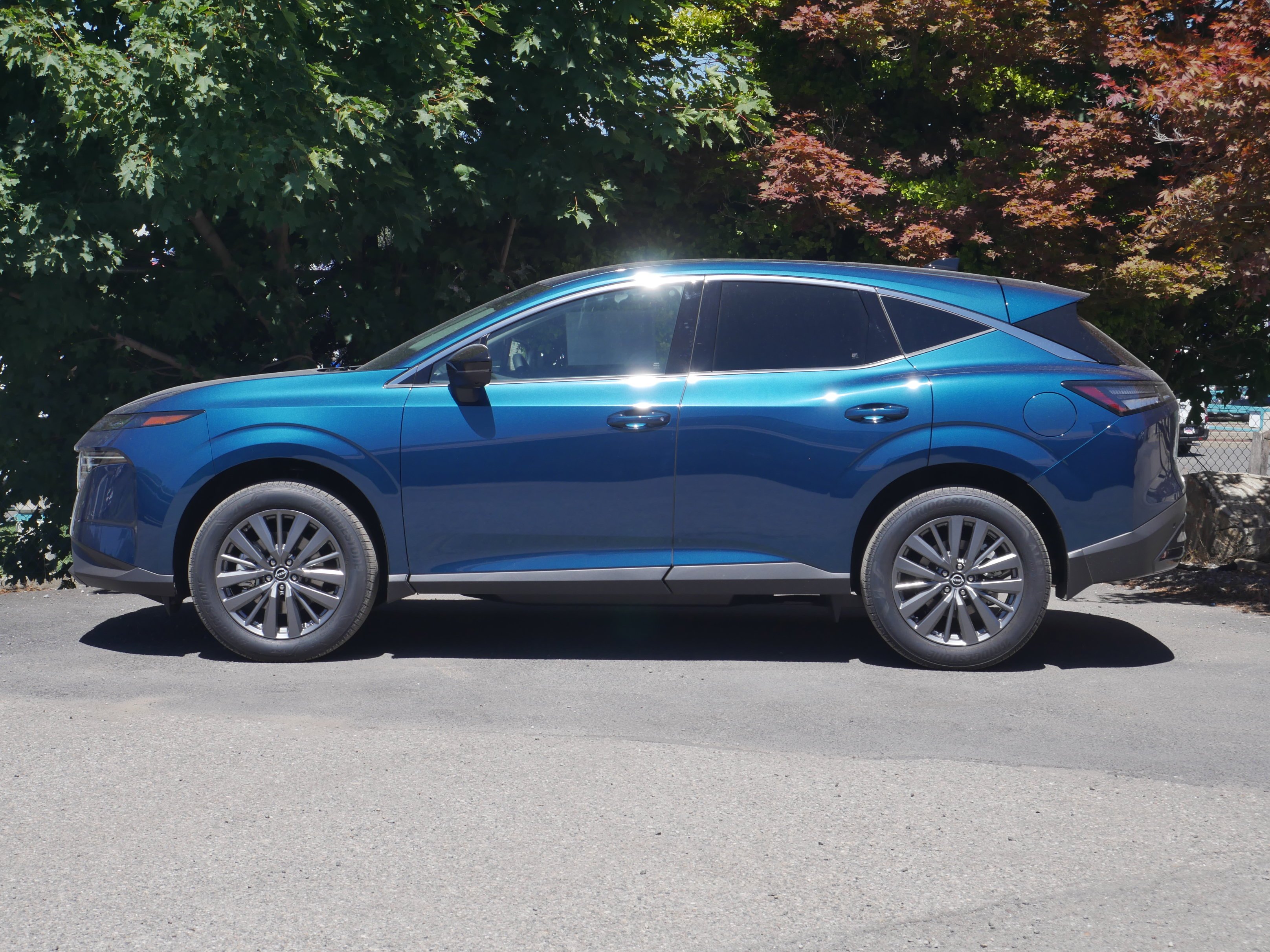 New 2026 Aurora Blue Pearl Metallic Nissan SL image 15