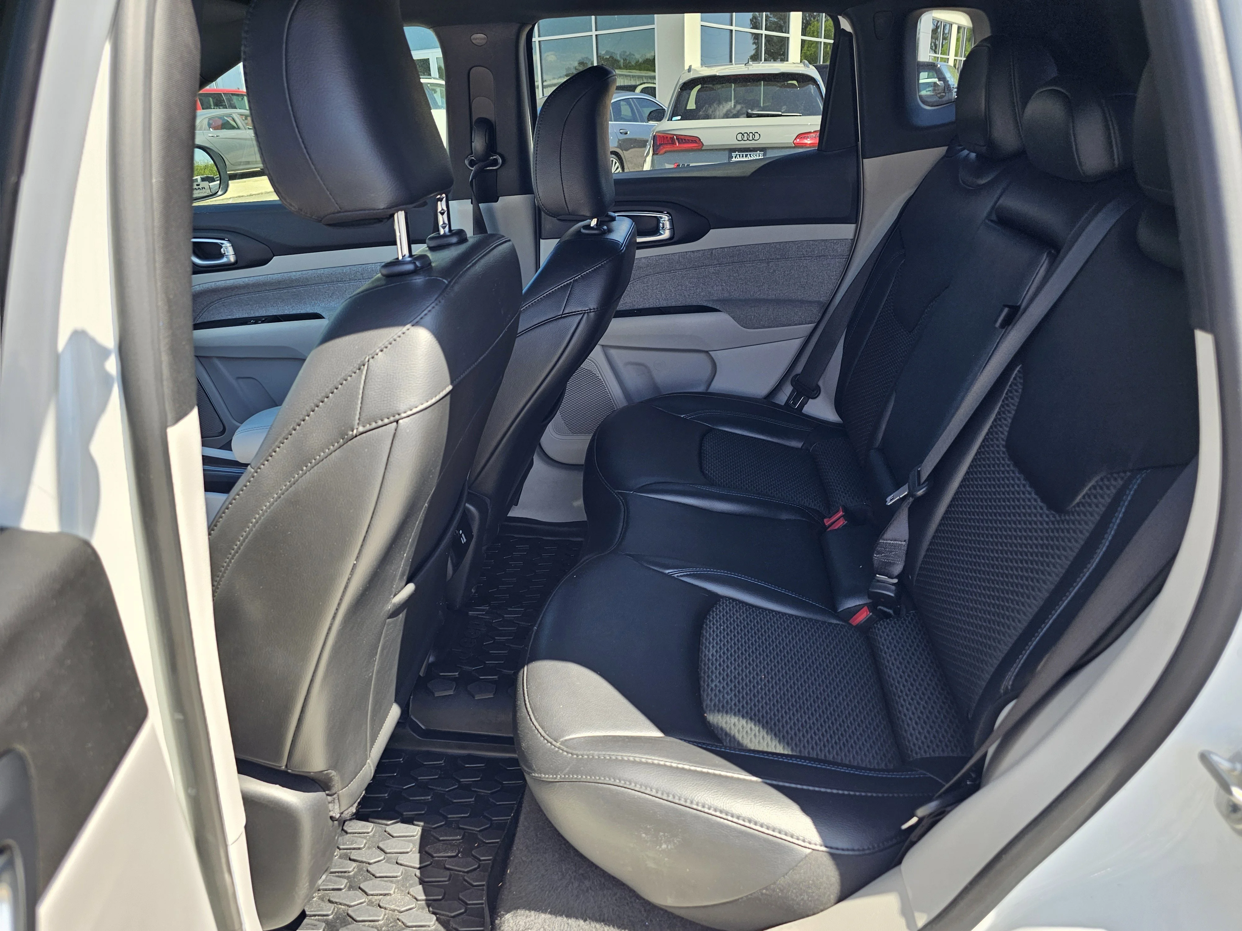 2023 Jeep Compass Latitude - Photo 31