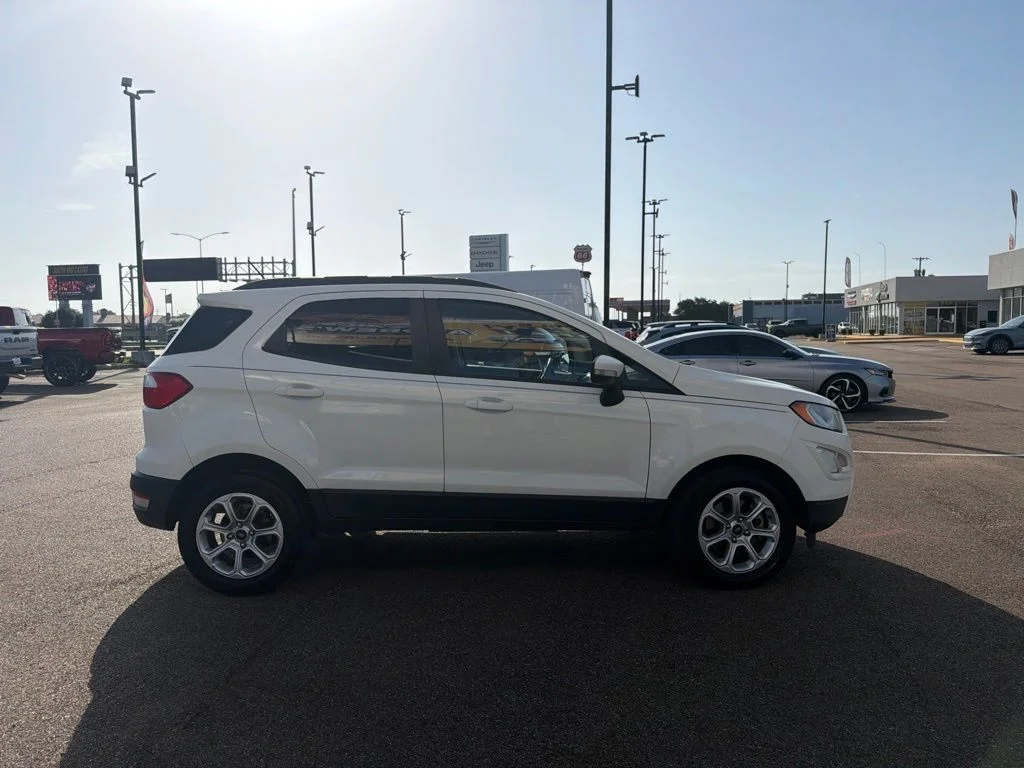 Used 2020 White Ford SE image 10