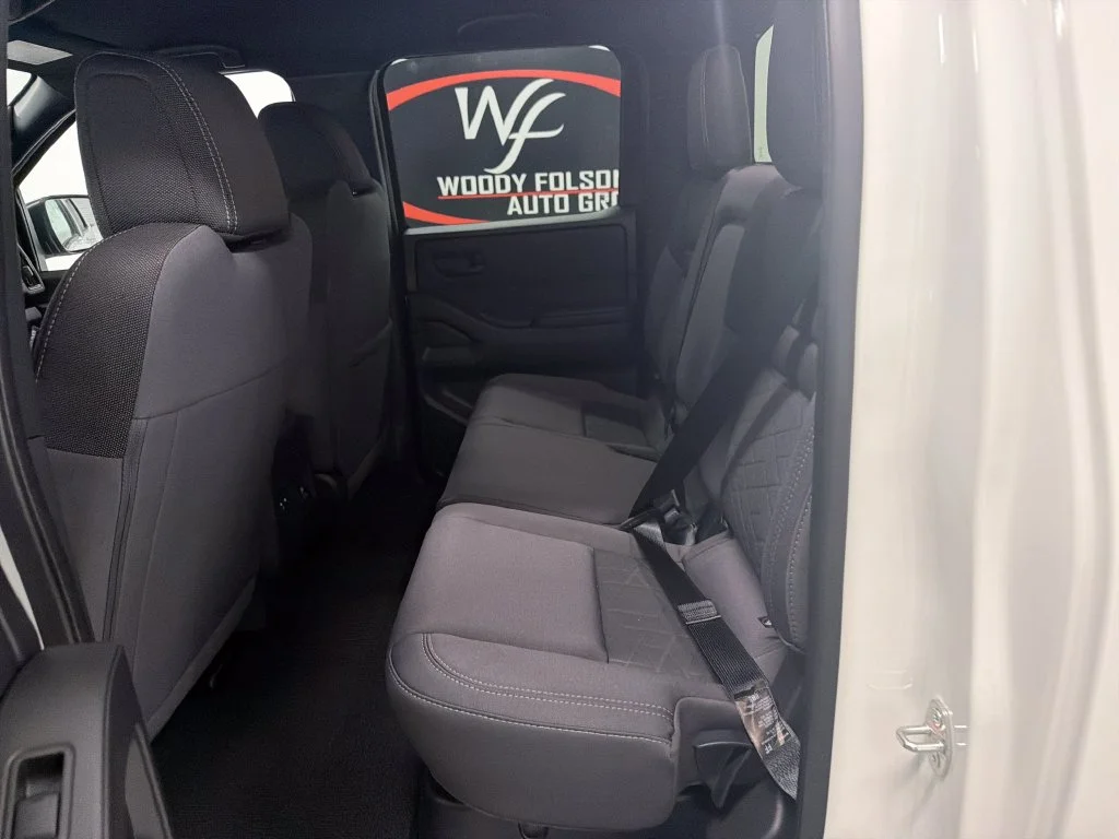 New 2027 Glacier White Nissan Crew Cab SV image 13