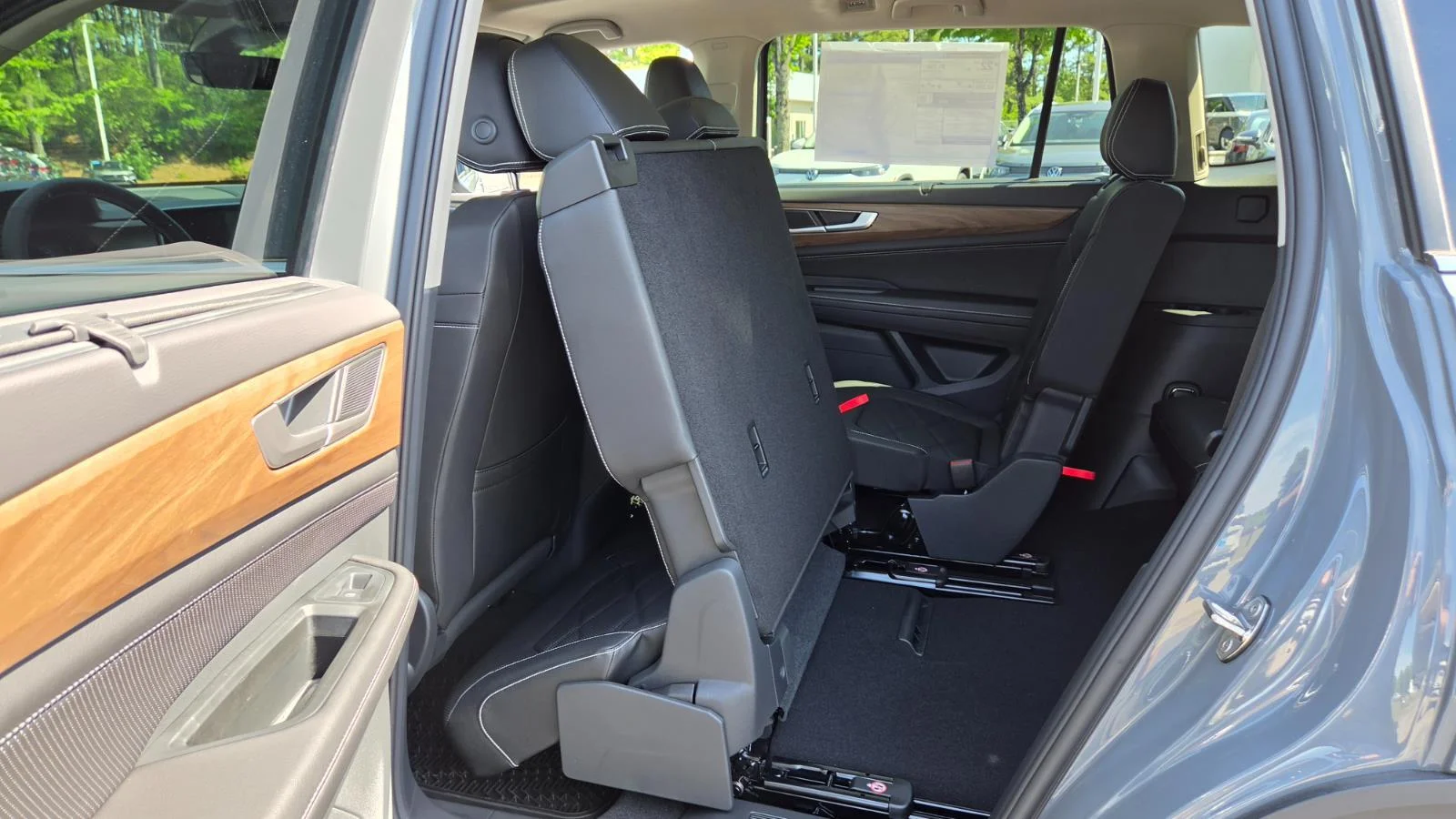 New 2026 Pure Gray Volkswagen 2.0T SE w/Technology image 48