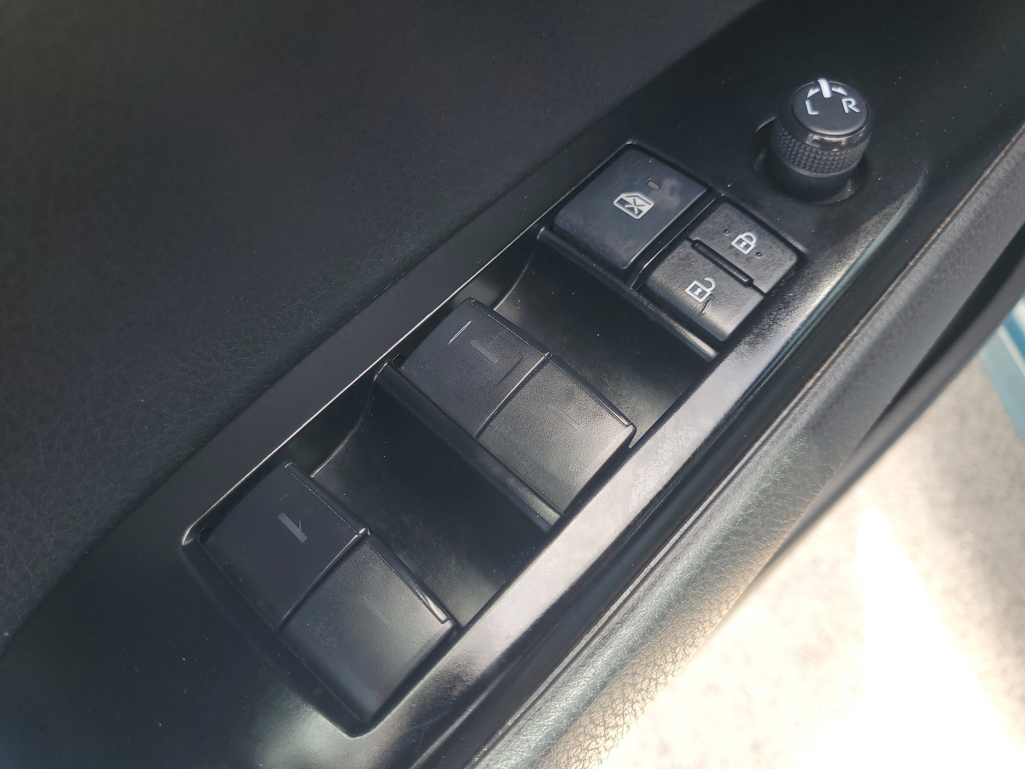 Certified Used 2025 Ocean Toyota XSE image 20