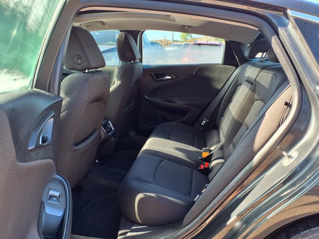 Used 2018 NIGHTFALL GRAY METALLIC Chevrolet LT image 8