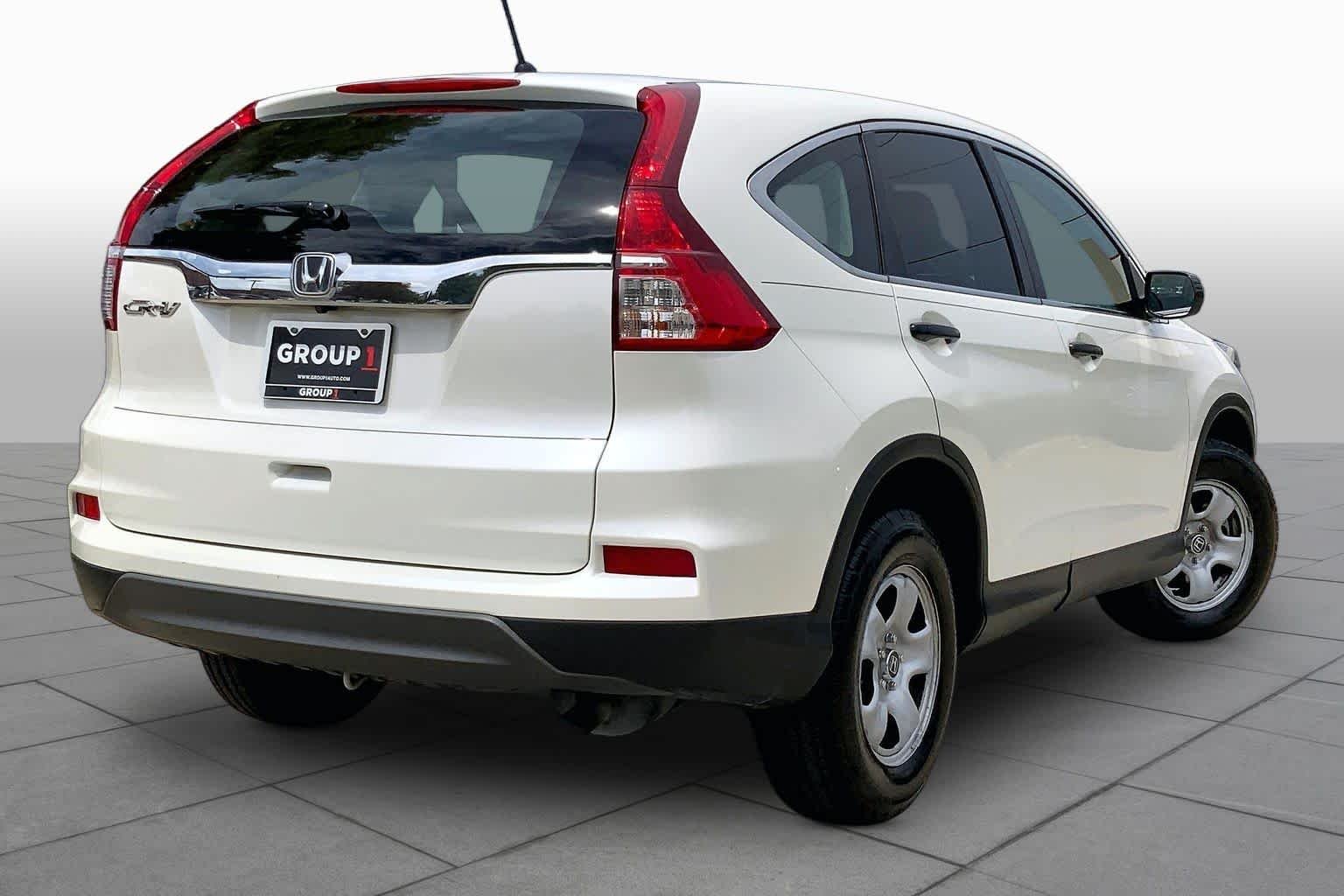 Used 2016 White Diamond Pearl Honda LX image 11