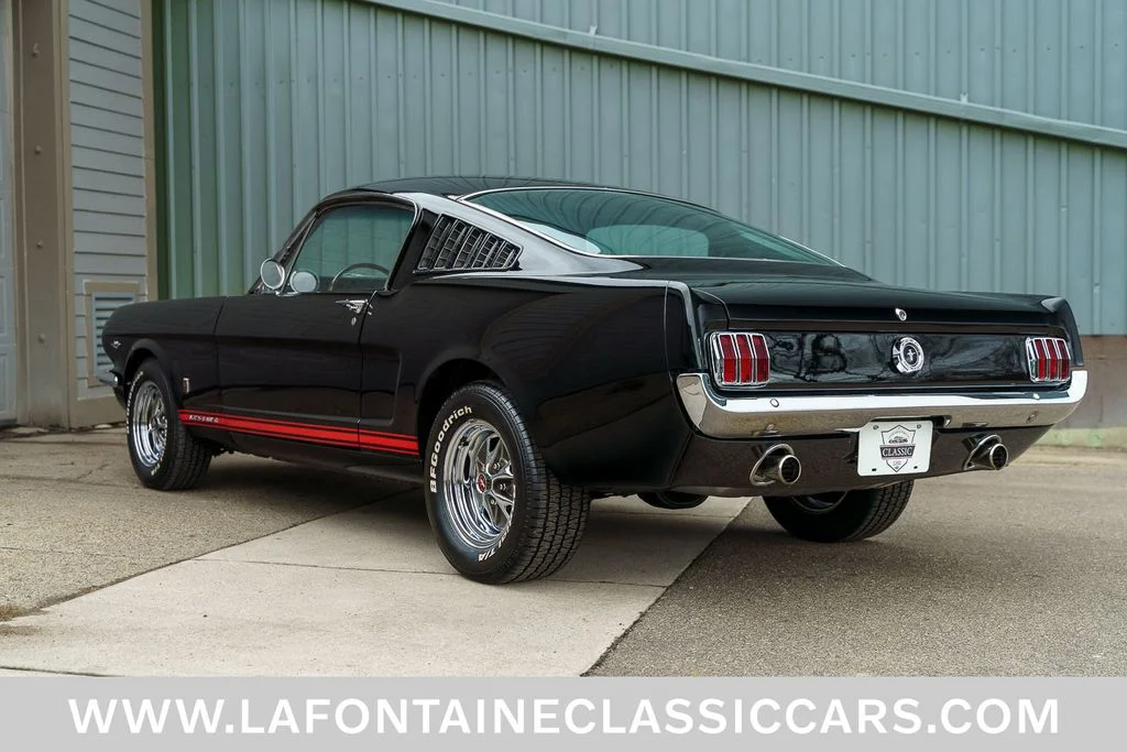 Used 1965 Black Ford GT image 78