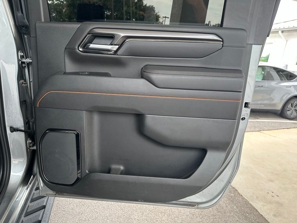 Used 2025 Silver GMC AT4 image 35