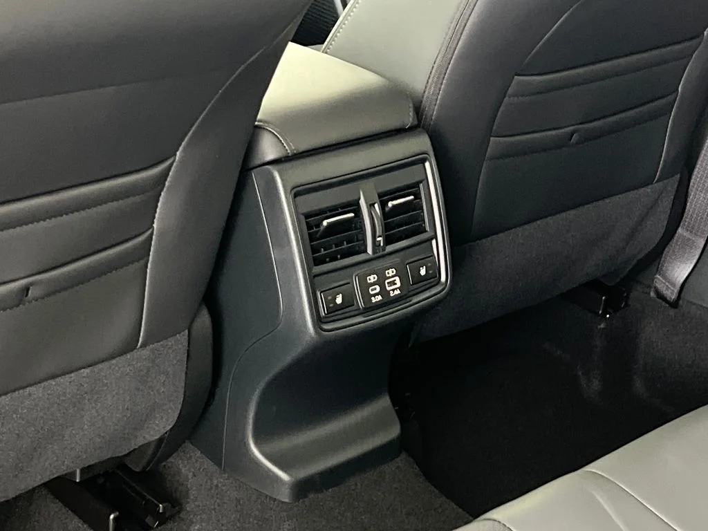 New 2026 RIVER ROCK PEARL Subaru Limited image 36