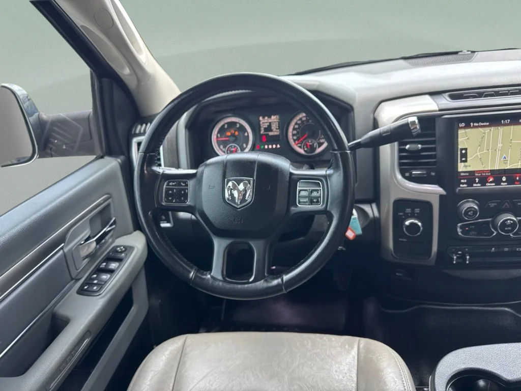 Used 2018 Brilliant Black Crystal Pearlcoat Ram Big Horn image 22