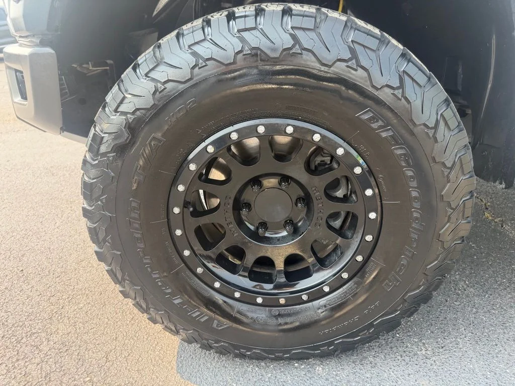 Certified Used 2019 Oxford White Ford Raptor image 18