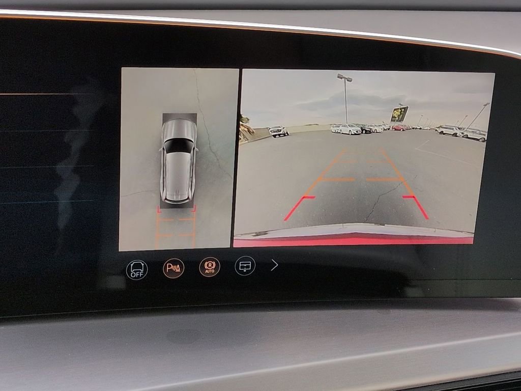 2026 Cadillac VISTIQ Sport - Photo 26