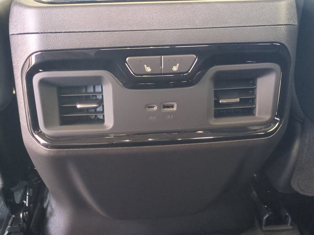 2026 GMC Sierra 1500 AT4X - Photo 27