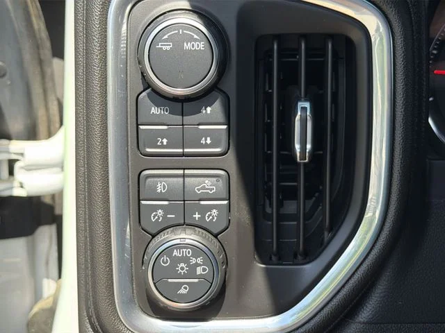Used 2021 White Chevrolet LTZ image 30