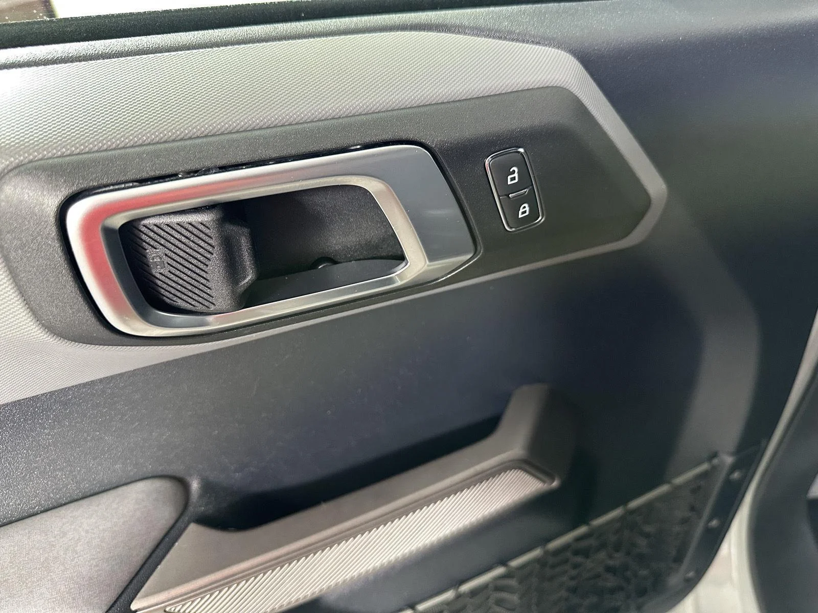 Used 2023 Cactus Gray Ford Everglades Advanced image 26