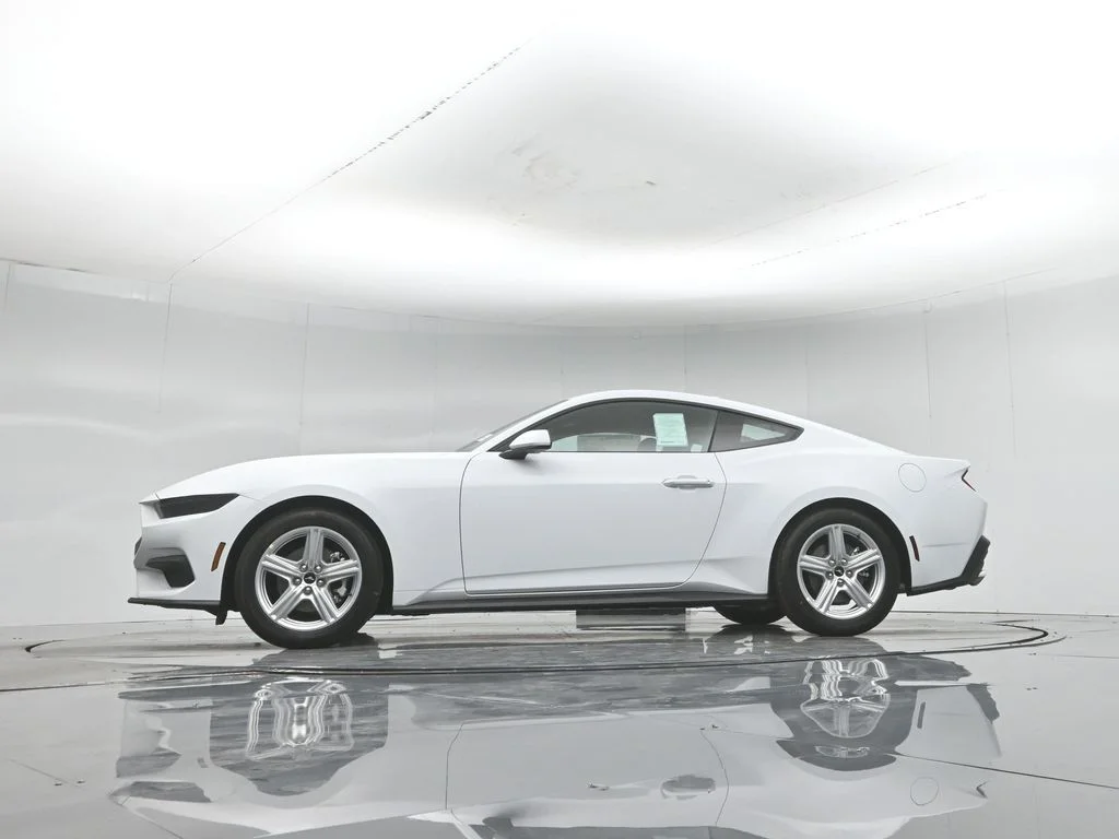 New 2026 Oxford White Ford EcoBoost image 7