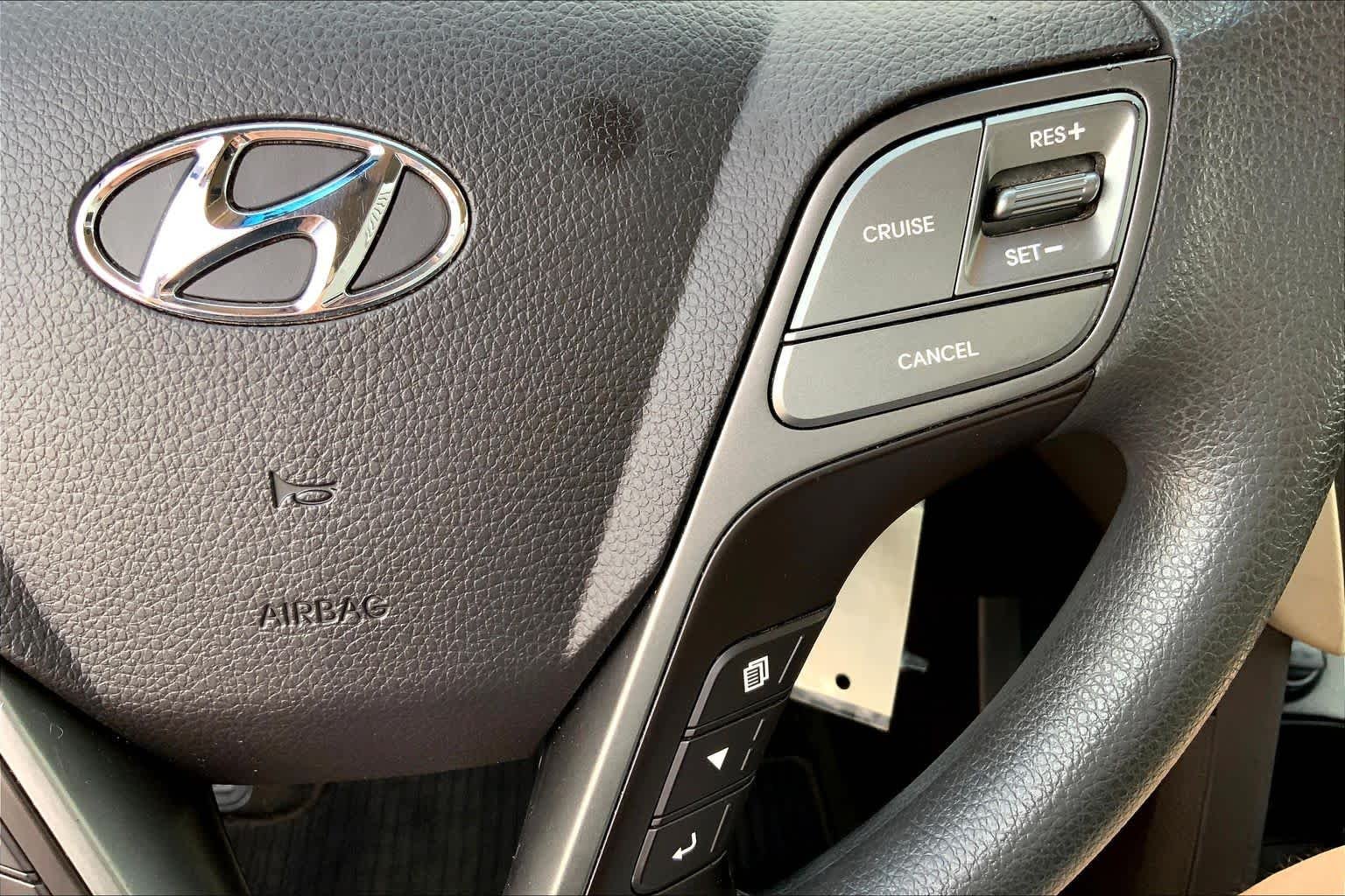 Used 2017 Twilight Black Hyundai 2.4L image 25