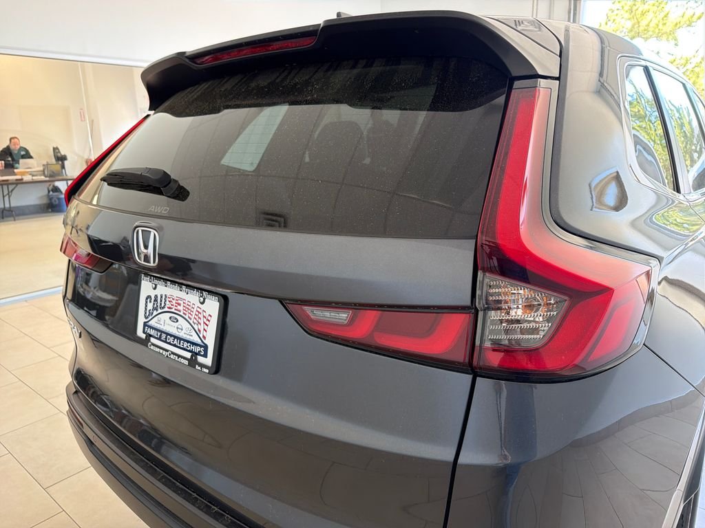 Used 2023  Honda EX-L image 32