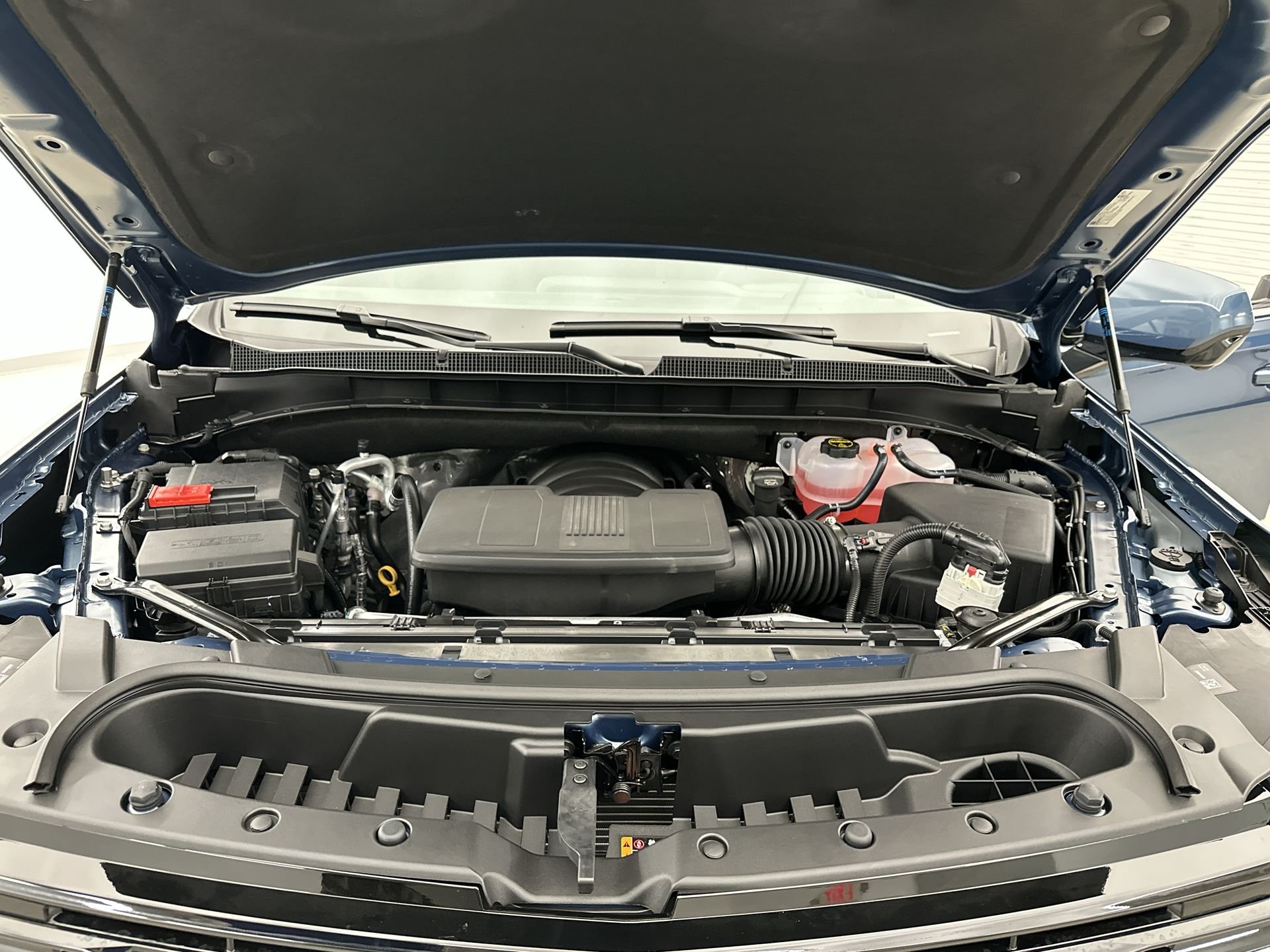 2026 Chevrolet Tahoe LS - Photo 60