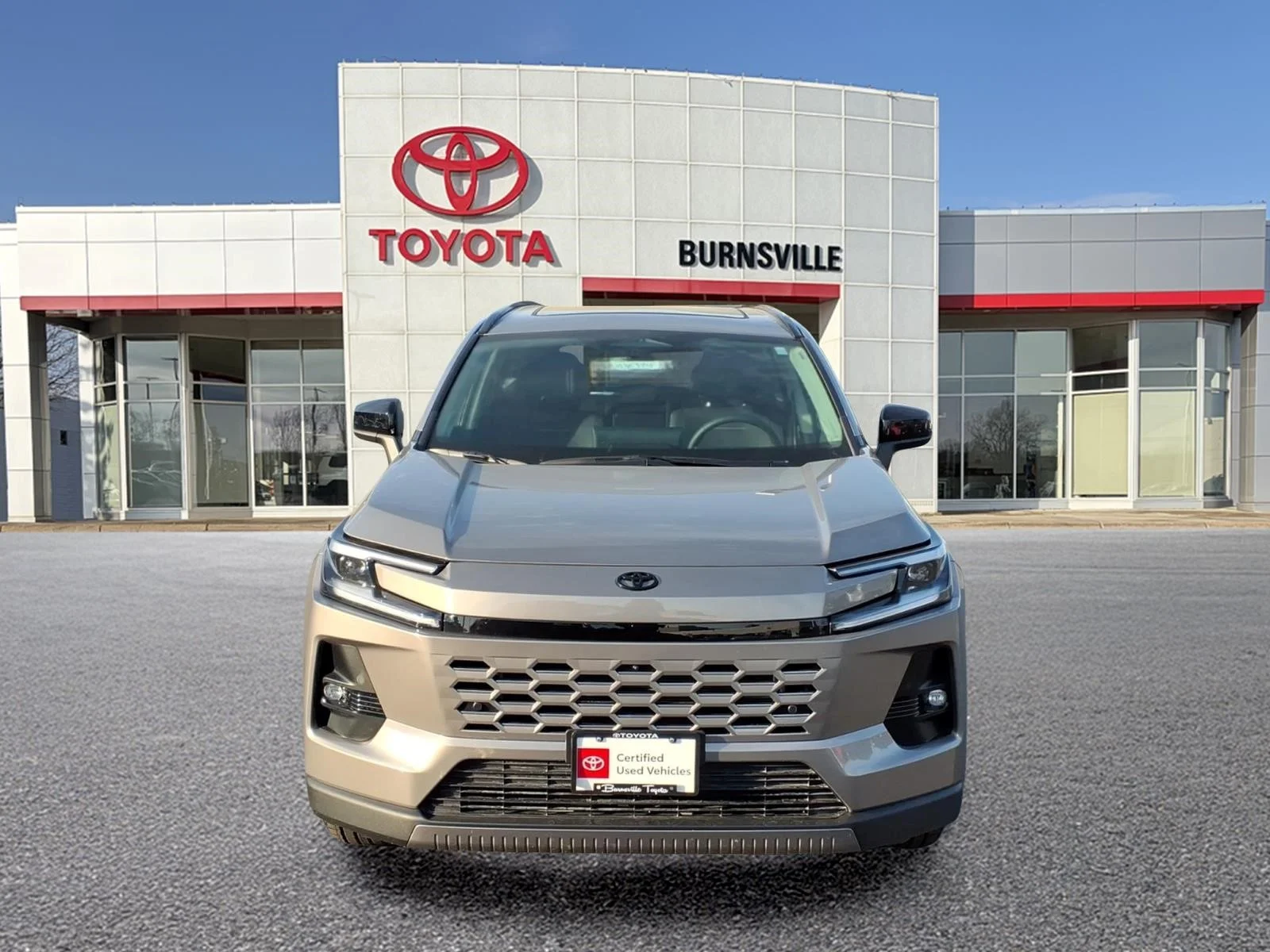 Certified Used 2026  Toyota Limited image 9
