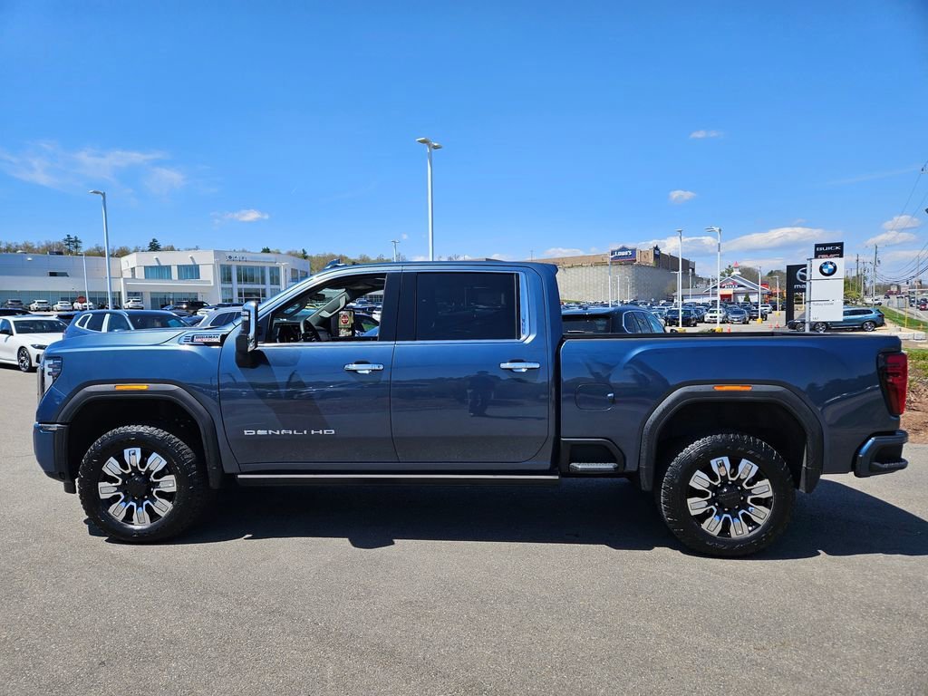 Used 2025 Downpour Metallic GMC Denali image 4