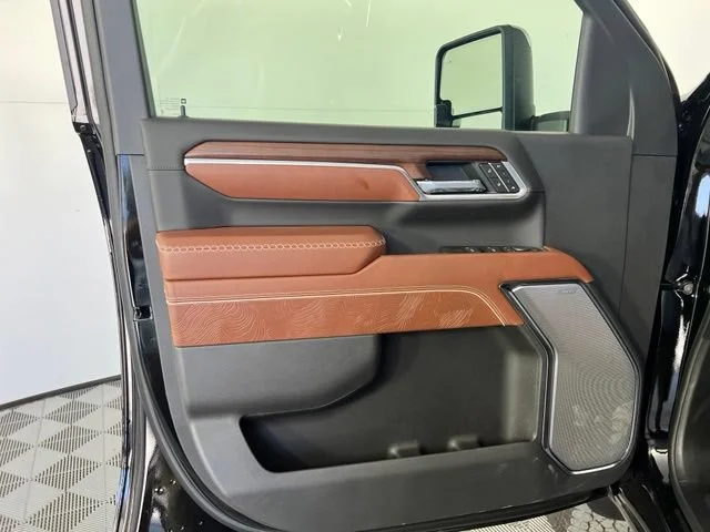 2026 GMC Sierra 2500HD Denali Ultimate - Photo 13