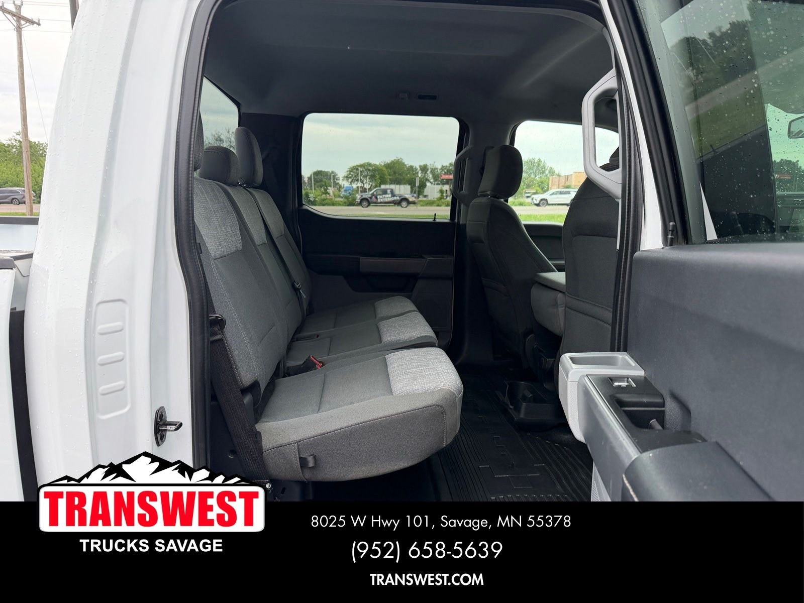 Used 2023  Ford XLT image 18