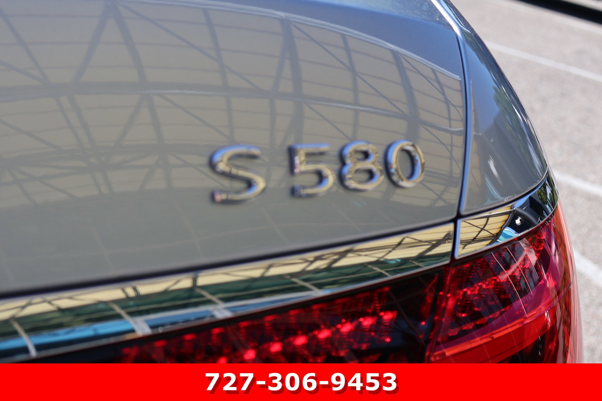 Certified Used 2024 Silver Mercedes-Benz Maybach S 580 image 9