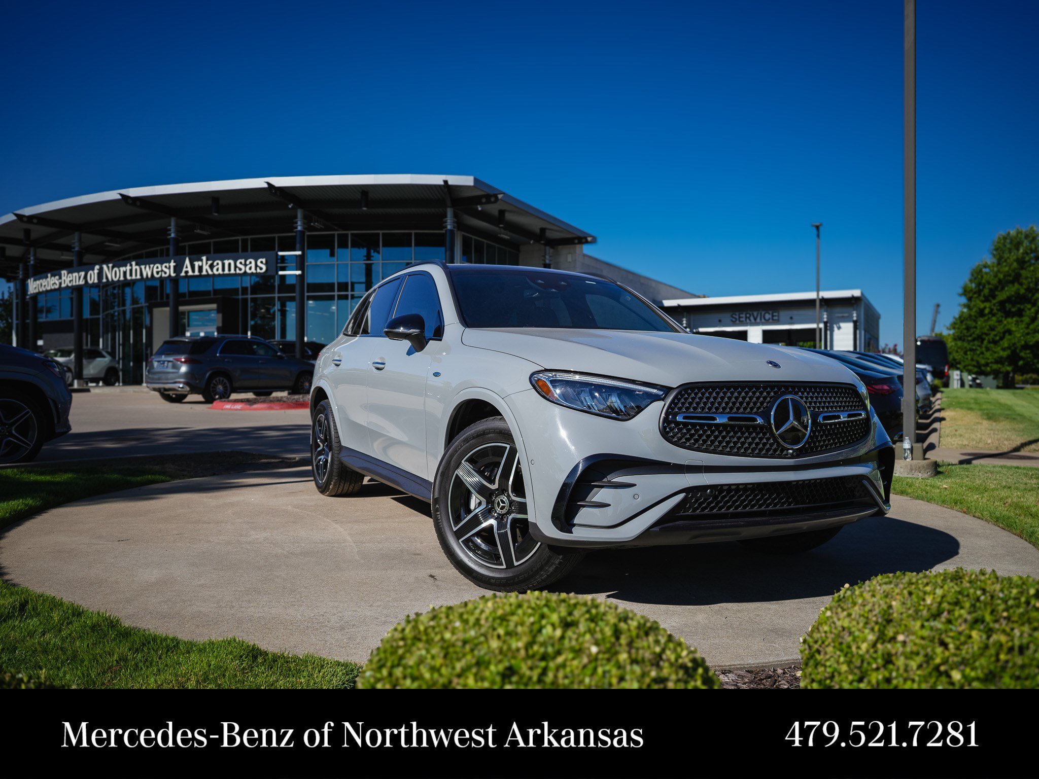 2025 Mercedes-Benz GLC