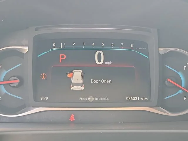 Used 2019 White Honda Touring 7-Passenger image 27
