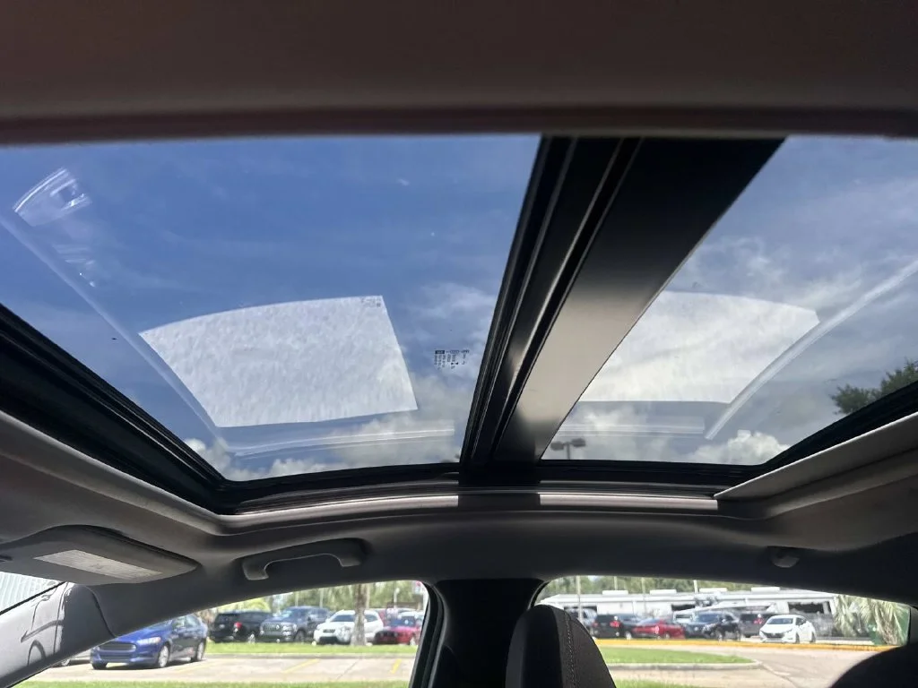 Used 2023 Gray Chevrolet LT image 34