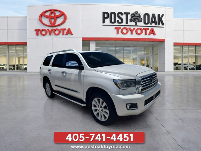 2018 Toyota Sequoia 5.7 Auto Platinum's photo