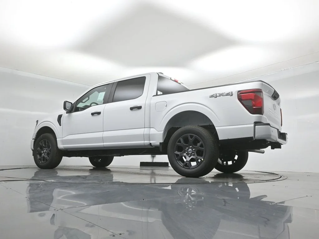 New 2026 Oxford White Ford STX image 43