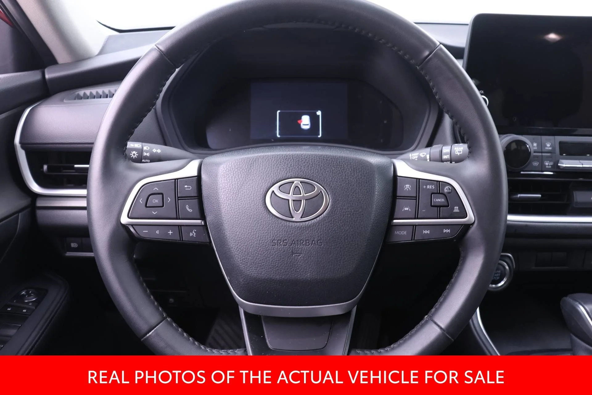 Used 2025 Red Toyota XLE image 13