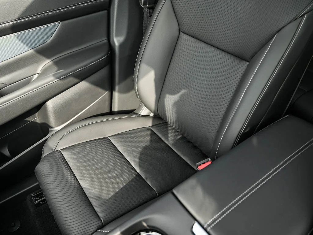 New 2026 Everest White Pearl Tricoat Nissan SL image 26