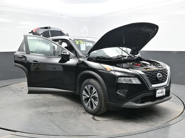 Used 2023 Black Nissan SV image 34