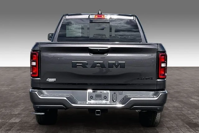 New 2026 Granite Crystal Metallic Clear-Coat Exterior Paint RAM Tradesman image 4