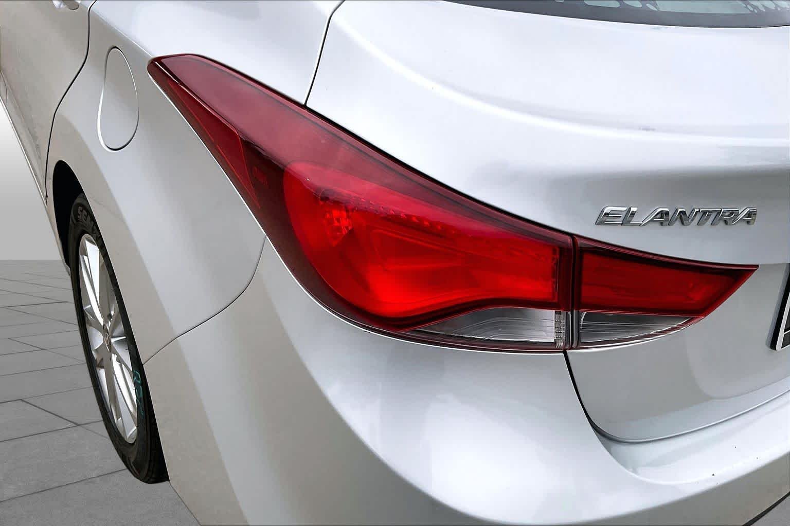 Used 2016 Symphony Silver Hyundai SE image 28
