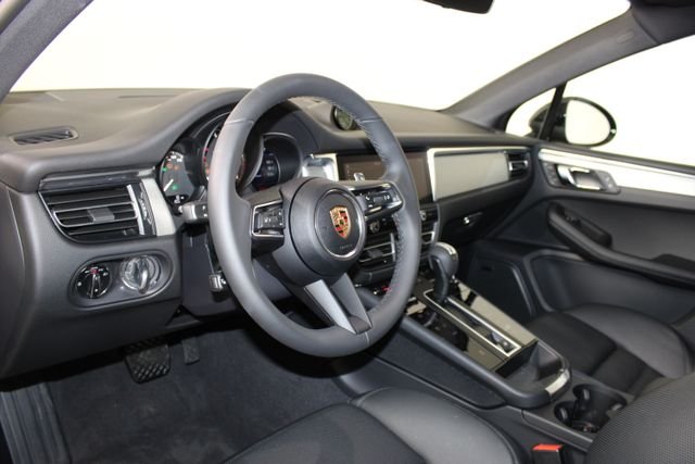 New 2026 Black Porsche  image 4