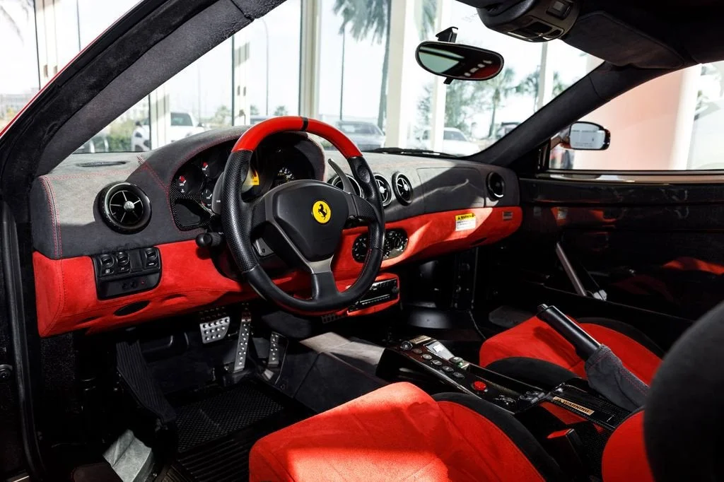 Used 2004 Rosso Scuderia Ferrari  image 8