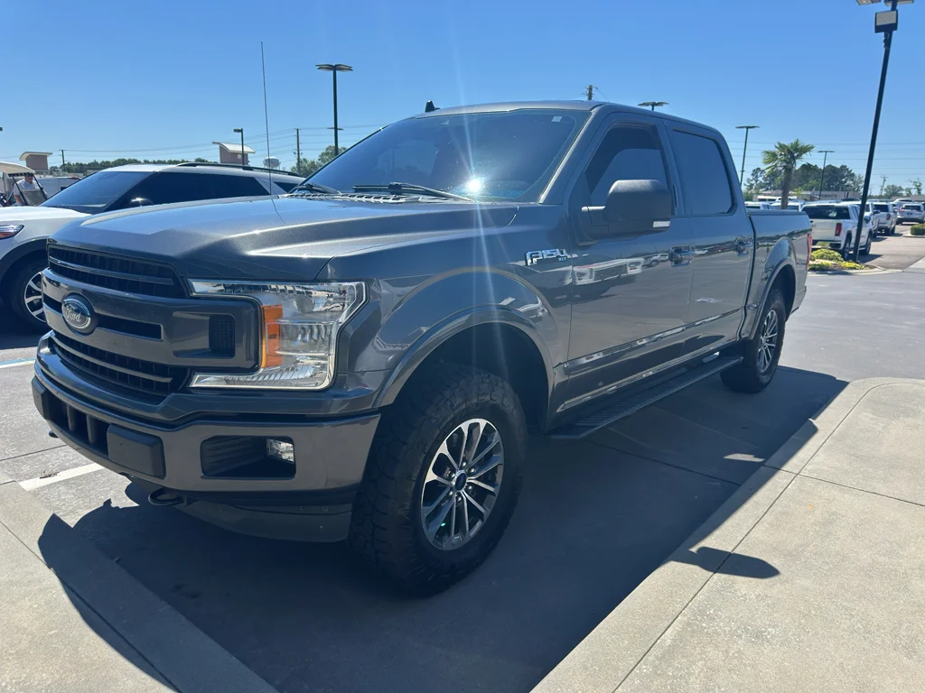 2019 Ford F-150 XLT 4x4 SuperCrew 5-1/2 Box's photo
