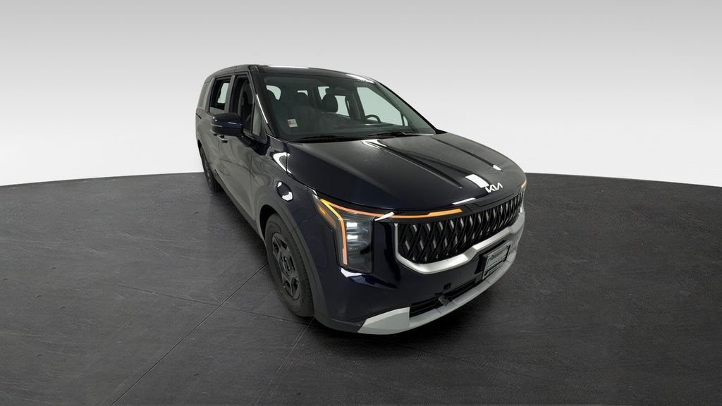 2026 Kia Sedona LXS's photo