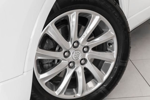 Used 2020 White Buick Essence image 2