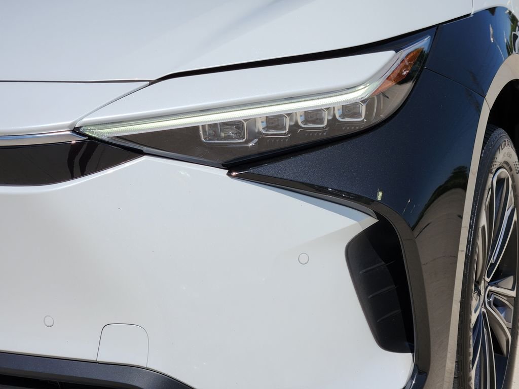Certified Used 2023 Beige Toyota Limited image 10