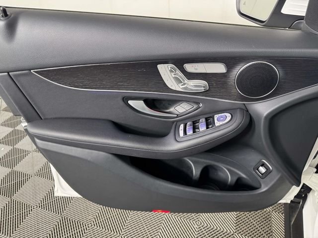 2022 Mercedes-Benz GLC GLC300 - Photo 17
