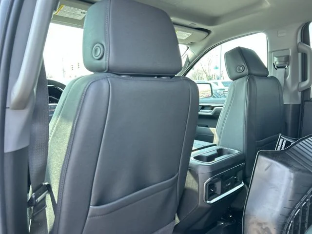 New 2026 Onyx Black GMC Elevation image 61
