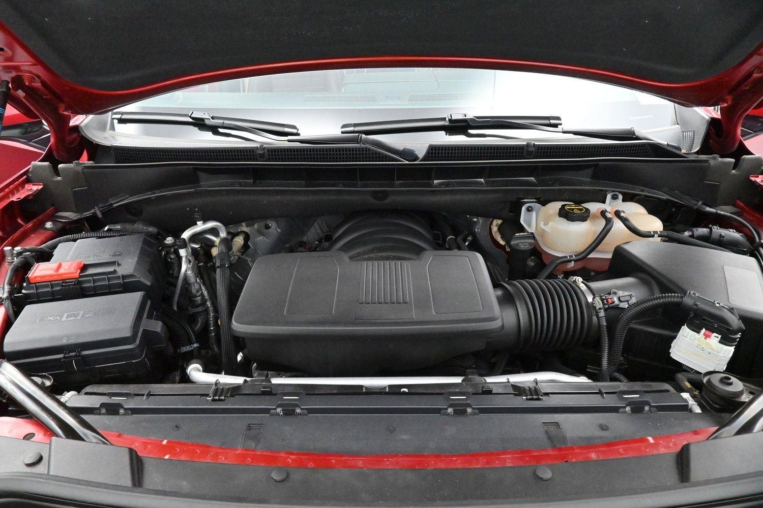 Used 2025 Volcanic Red Tintcoat GMC Denali Ultimate image 47