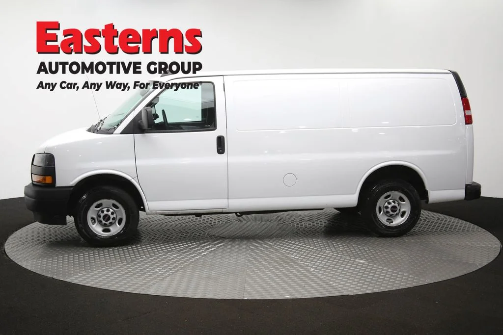 Used 2022 White GMC Work Van image 52